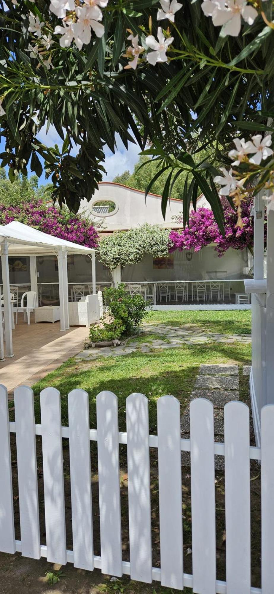 קואליאנו Hotel Mediterraneo מראה חיצוני תמונה