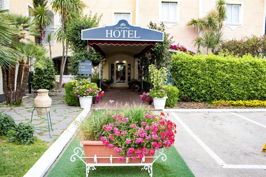 קואליאנו Hotel Mediterraneo מראה חיצוני תמונה