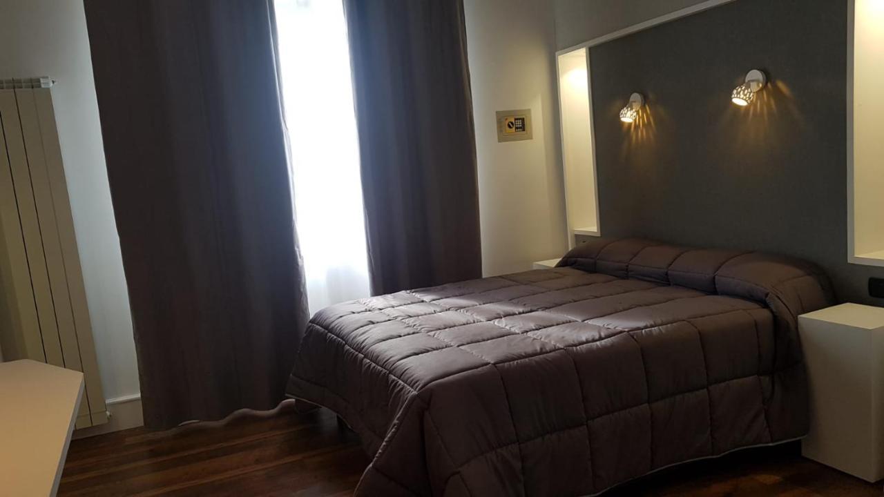 קואליאנו Hotel Mediterraneo מראה חיצוני תמונה